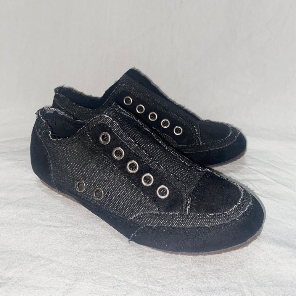 Lucky Brand Black Rare Grunge Destroyed Canvas Shoes Slide-on Sneakers